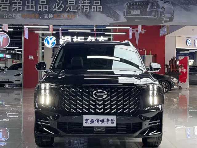 GAC Trumpchi GS8 — Фото автомобиля 3