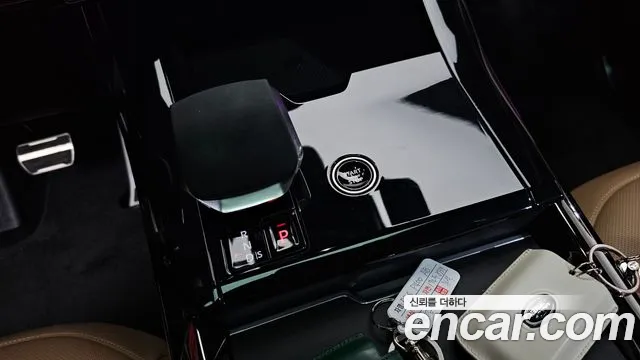 Land Rover Range Rover Sport — Фото автомобиля 6