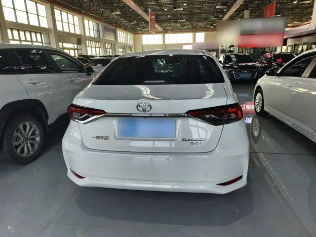 Toyota Corolla — Фото автомобиля 6