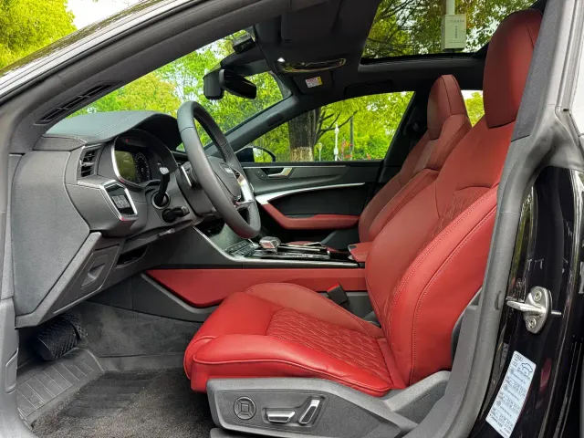 Audi A7L — Фото автомобиля 5
