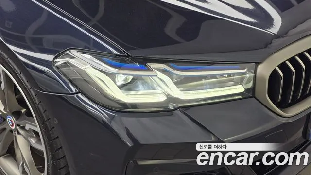 BMW 5 Series G30 — Фото автомобиля 7