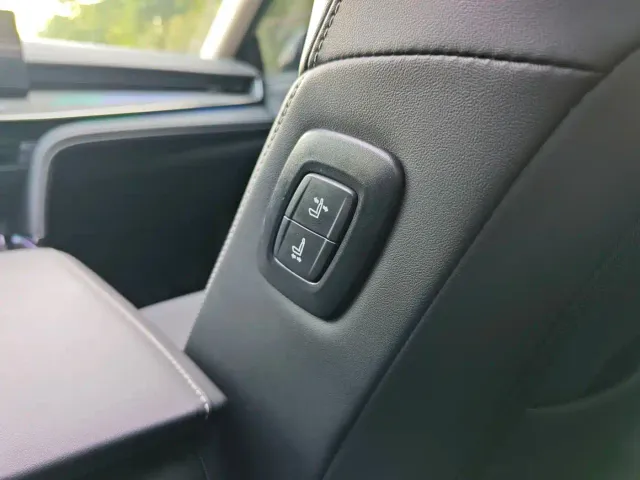 Toyota Camry — Фото автомобиля 22