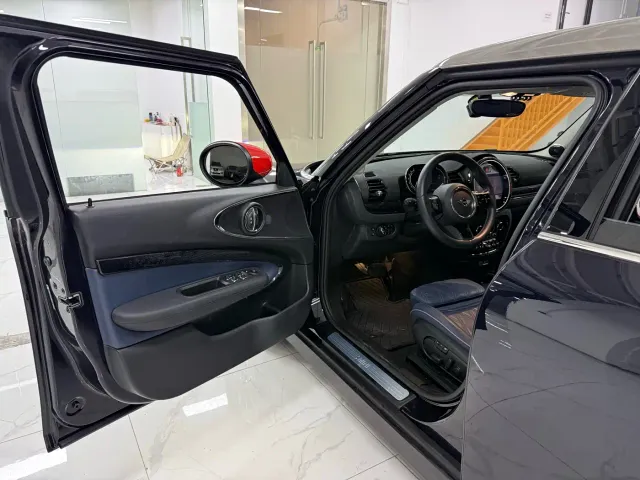 MINI Clubman — Фото автомобиля 8