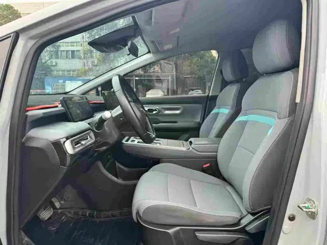 GAC Aion Y — Фото автомобиля 3