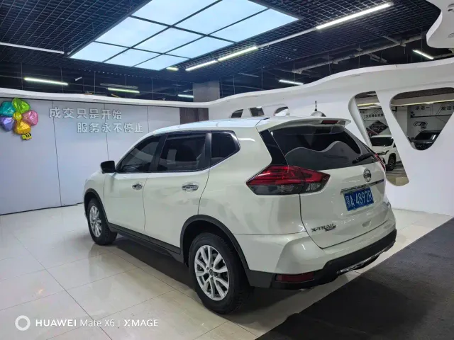 Nissan X-Trail 2022 Facelift 2.0L 2WD Smart Connect Ultimate Edition — Фото автомобиля 6