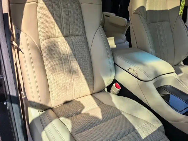 Toyota Vellfire 2021 Crown Hybrid 2.5L HV Supreme Edition — Фото автомобиля 9