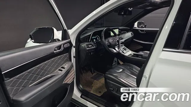 Hyundai Palisade Palisade Дизель 2.2 2WD — Фото автомобиля 8