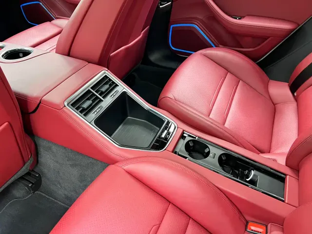 Porsche Panamera — Фото автомобиля 19
