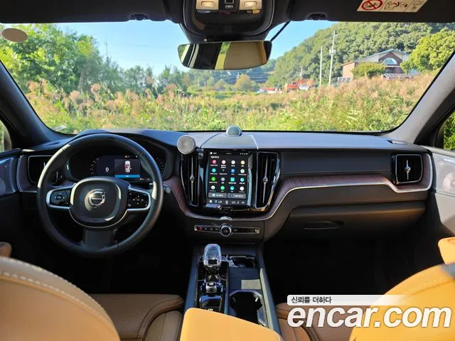 Volvo XC60 2nd Gen — Фото автомобиля 11