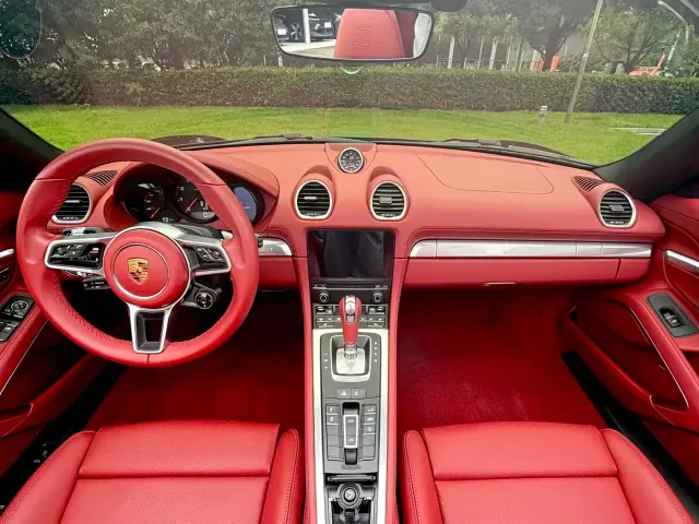 Porsche 718 — Фото автомобиля 10