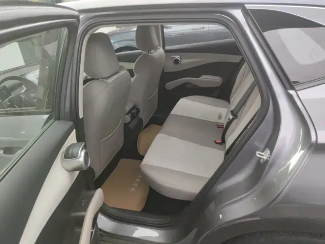BYD Yuan PLUS — Фото автомобиля 5