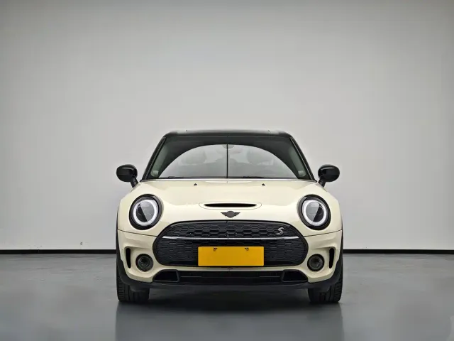 MINI Clubman — Фото автомобиля 2