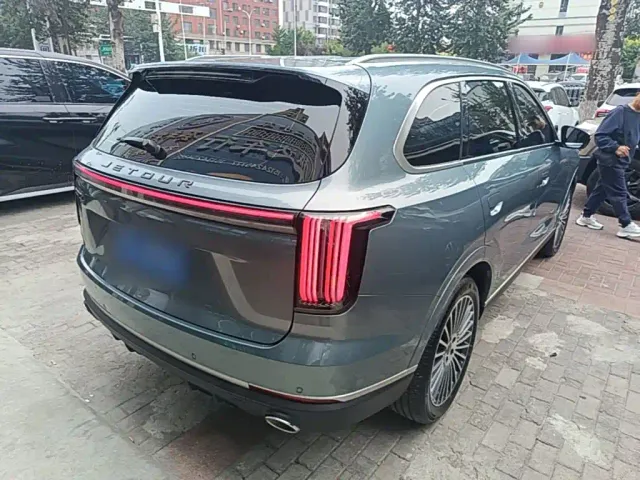 Jetour X70L — Фото автомобиля 6