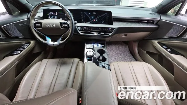 Kia K8 K8 Hybrid — Фото автомобиля 10