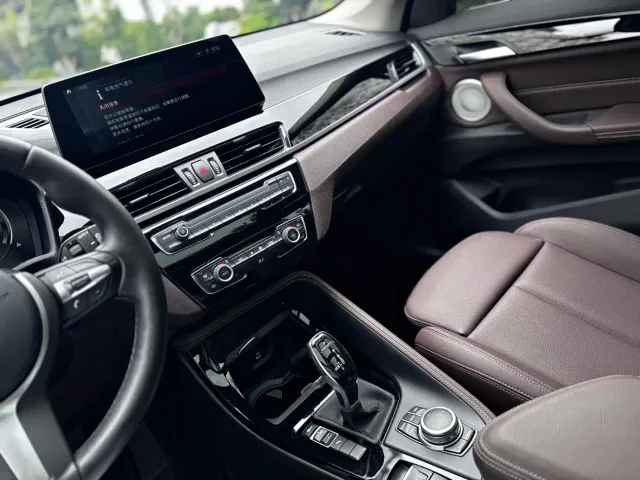 BMW X1 — Фото автомобиля 19