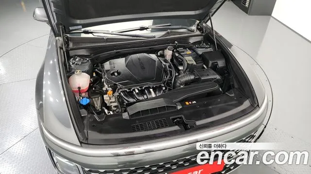 Hyundai Grandeur Grandeur (GN7) 2.5 Бензин 2WD — Фото автомобиля 6
