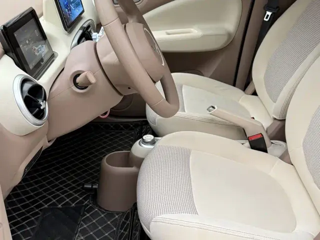 Wuling Hongguang Mini EV — Фото автомобиля 5
