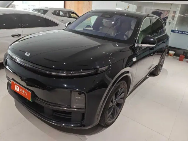 Фотография автомобиля — Li Auto L7