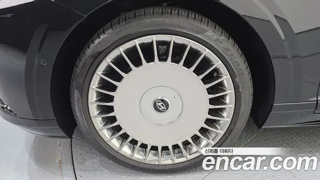 Hyundai Grandeur — Фото автомобиля 5