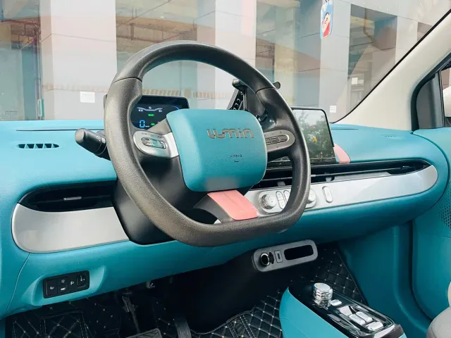 Changan Lumin — Фото автомобиля 16