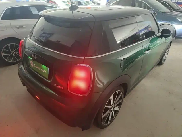 MINI Hatch — Фото автомобиля 6