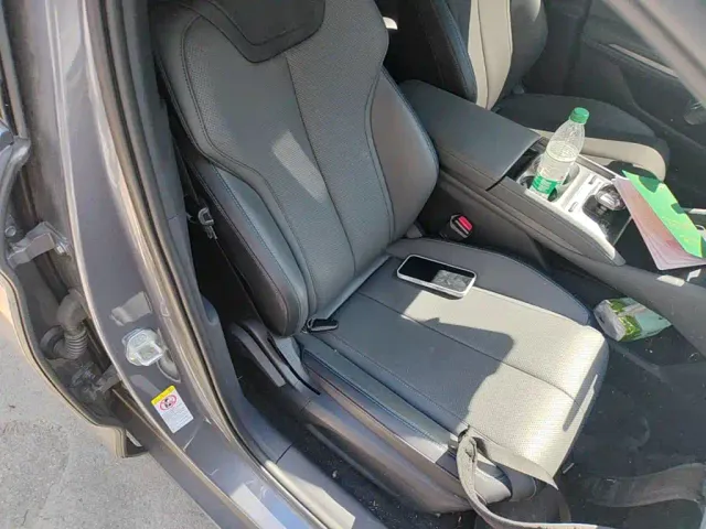 BYD Qin L — Фото автомобиля 24