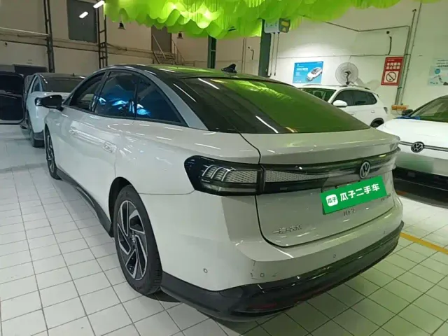 Volkswagen ID.7 Vizzion — Фото автомобиля 4