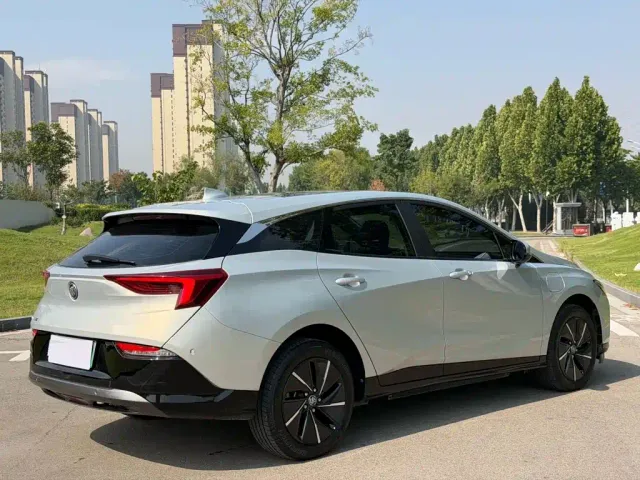 Buick Velite 6 — Фото автомобиля 3