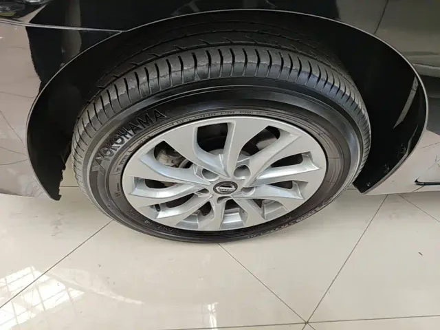 Nissan Sylphy — Фото автомобиля 22