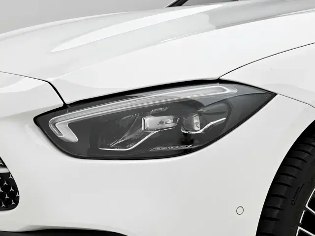 Mercedes-Benz C-Class — Фото автомобиля 25
