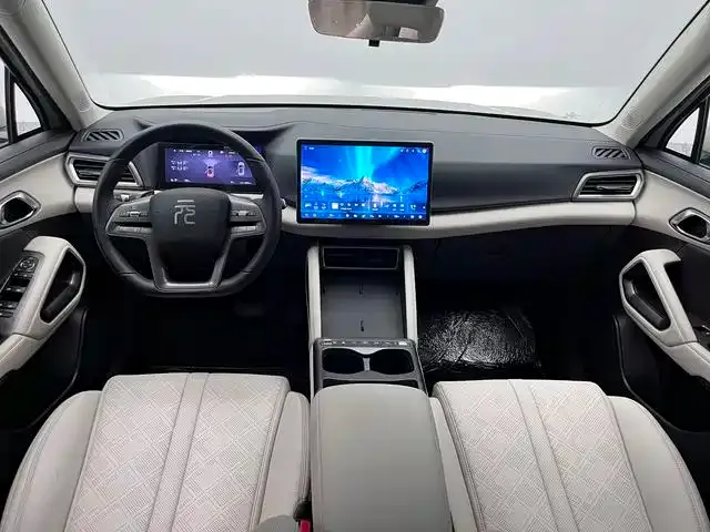 BYD Yuan UP — Фото автомобиля 8