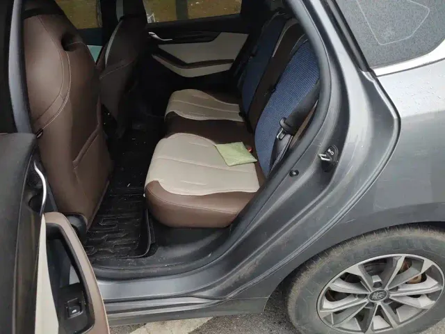 BYD Qin PLUS — Фото автомобиля 13