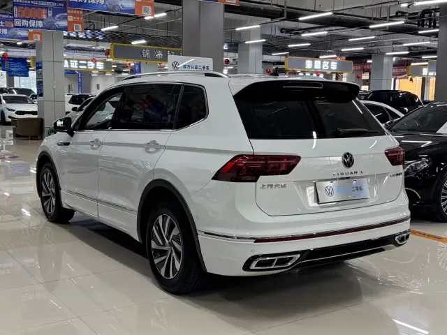 Volkswagen Tiguan L PHEV — Фото автомобиля 4