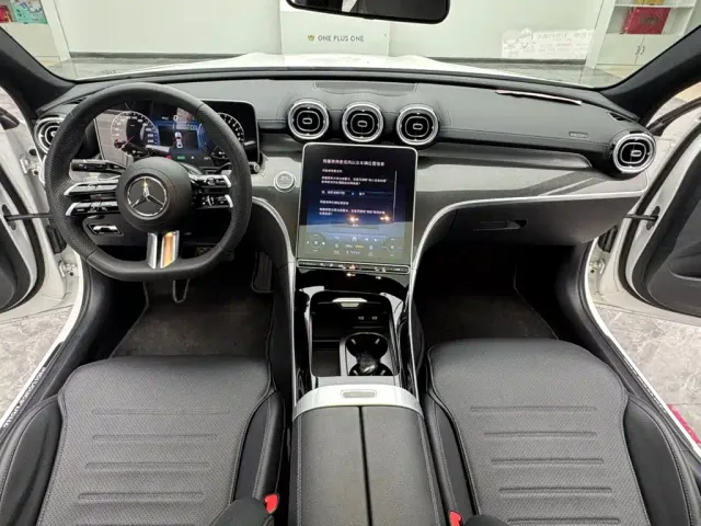 Mercedes-Benz C-Class — Фото автомобиля 9