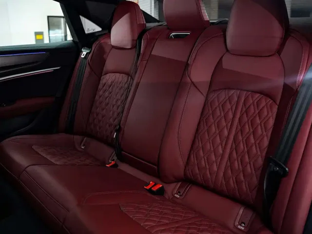 Audi A7L — Фото автомобиля 25