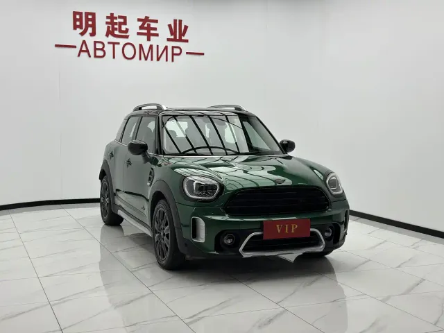 MINI Countryman — Фото автомобиля 3