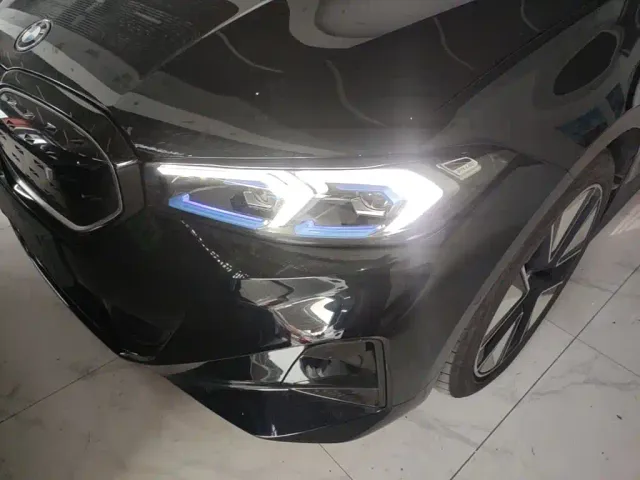 BMW i3 — Фото автомобиля 23
