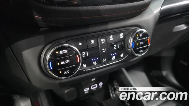 Chevrolet Trailblazer — Фото автомобиля 17