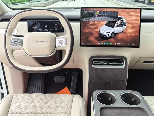 Xiaomi Pengcheng N70 — Фото автомобиля 13