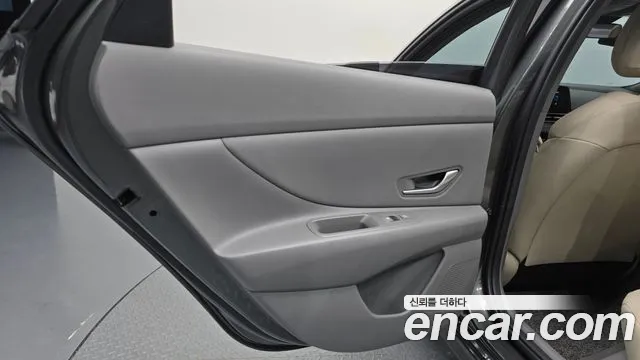 Hyundai AVANTE Avante (CN7) — Фото автомобиля 25