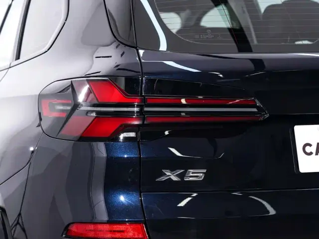 BMW X5 — Фото автомобиля 11