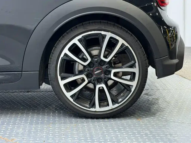 MINI Hatch — Фото автомобиля 8