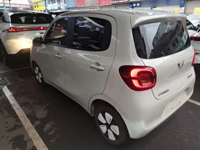 Wuling Hongguang Mini EV — Фото автомобиля 4