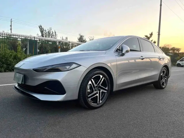 Фотография автомобиля — Roewe D7