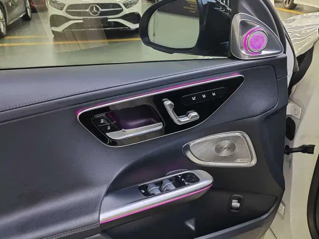 Mercedes-Benz C-Class — Фото автомобиля 8