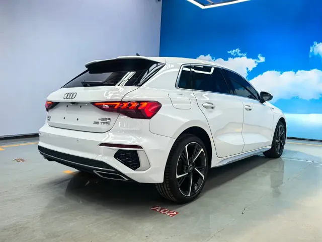 Audi A3 — Фото автомобиля 4