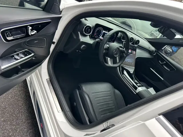 Mercedes-Benz C-Class — Фото автомобиля 5