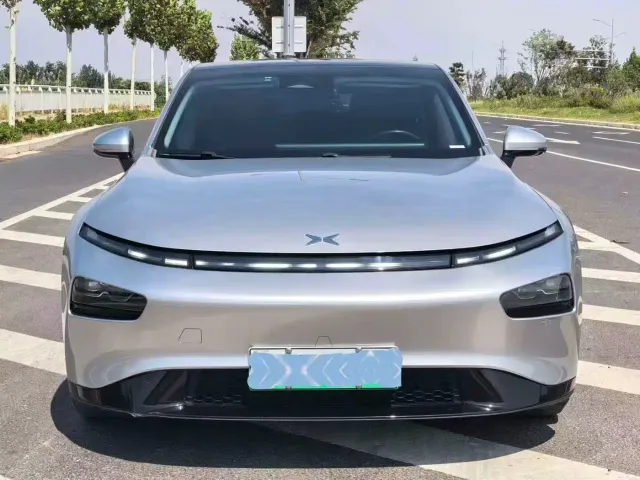 Xpeng P7 — Фото автомобиля 2