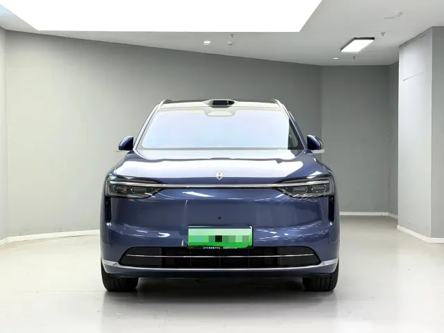 Aito M7 — Фото автомобиля 2