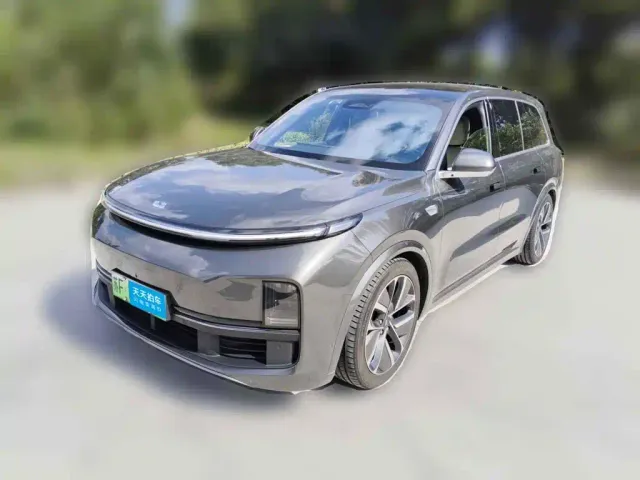 Фотография автомобиля — Li Auto L9